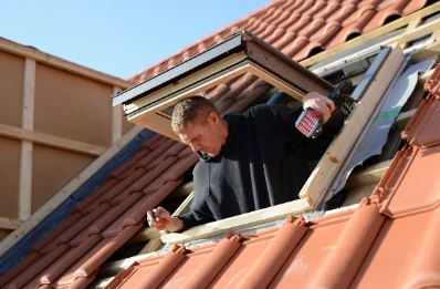 Pose de fenêtres de toit Velux à Rougemont
